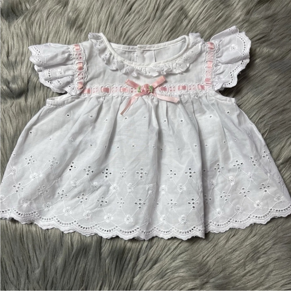Vintage White Eyelet Lace Baby Girls Bow Ribbon Dress